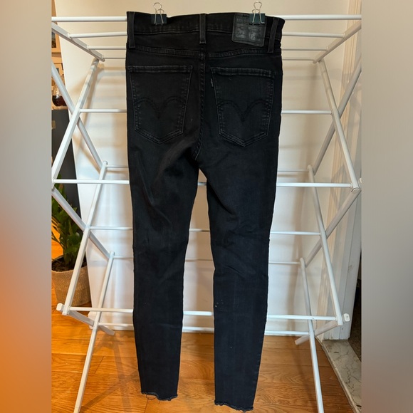 Levi’s Mile High Super Skinny Distressed Jeans - Picture 4 of 4